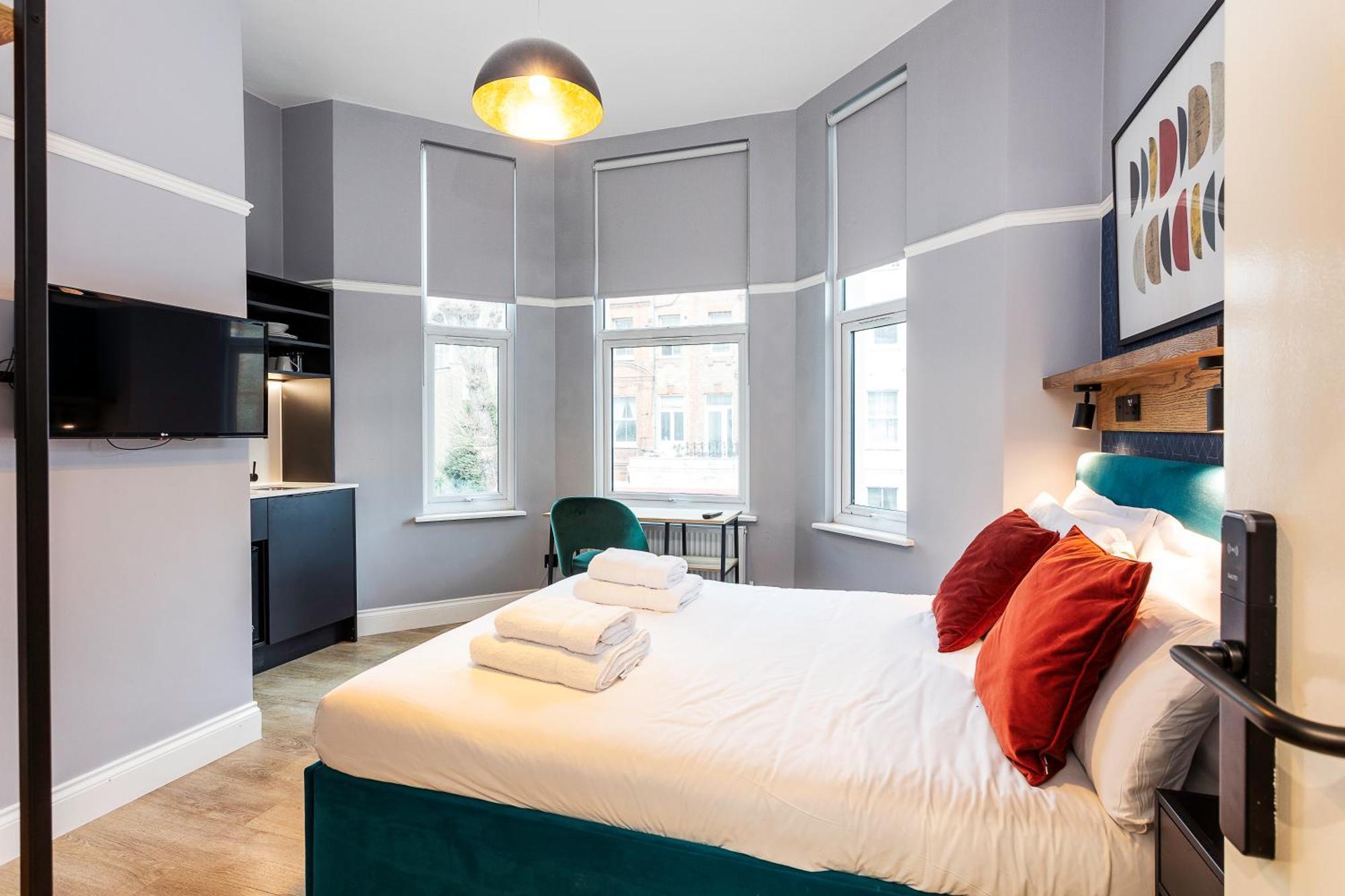 Kensington Rooms - Warwick Road ロンドン エクステリア 写真