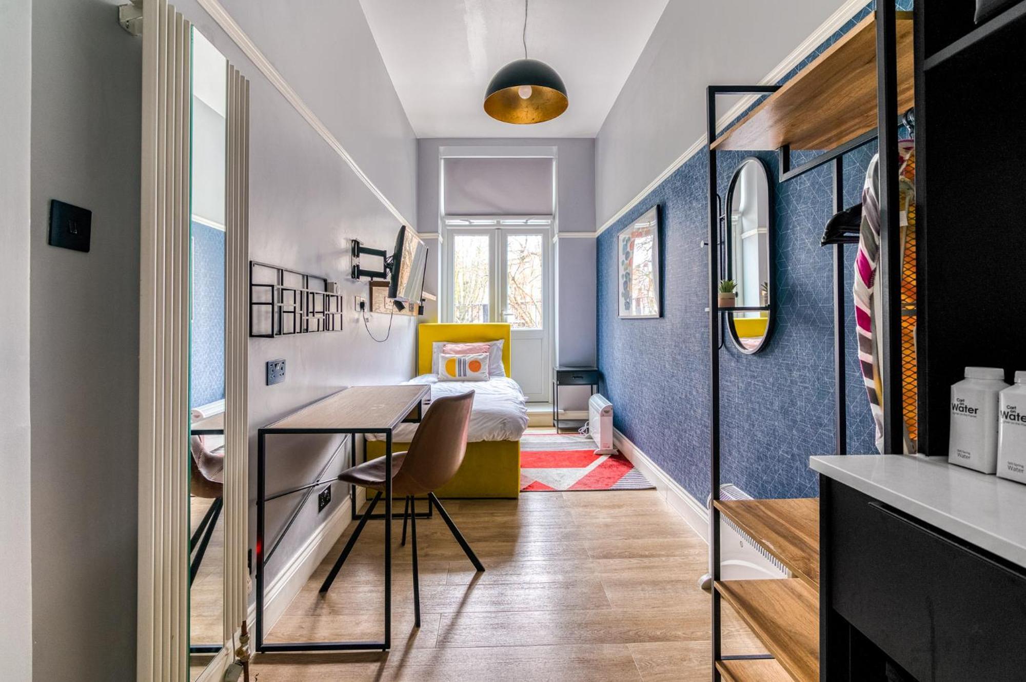 Kensington Rooms - Warwick Road ロンドン 部屋 写真