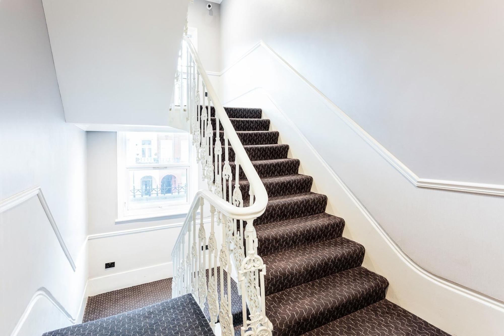 Kensington Rooms - Warwick Road ロンドン 部屋 写真